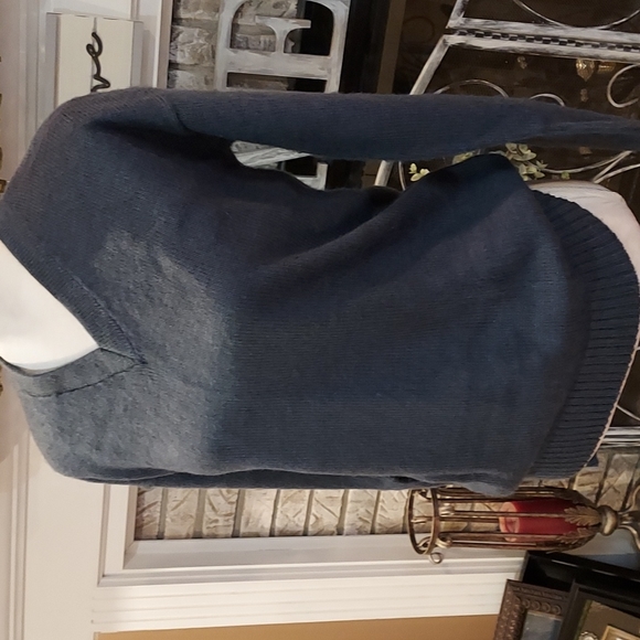 The Little Alpaca's House V Neck Navy Sweater, Size S/M - Picture 8 of 10